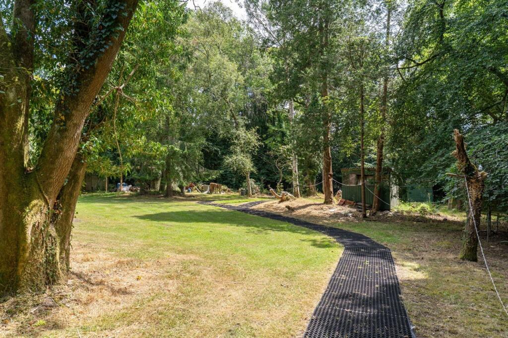 Additional image 27 of Linthurst Road, Blackwell, B60