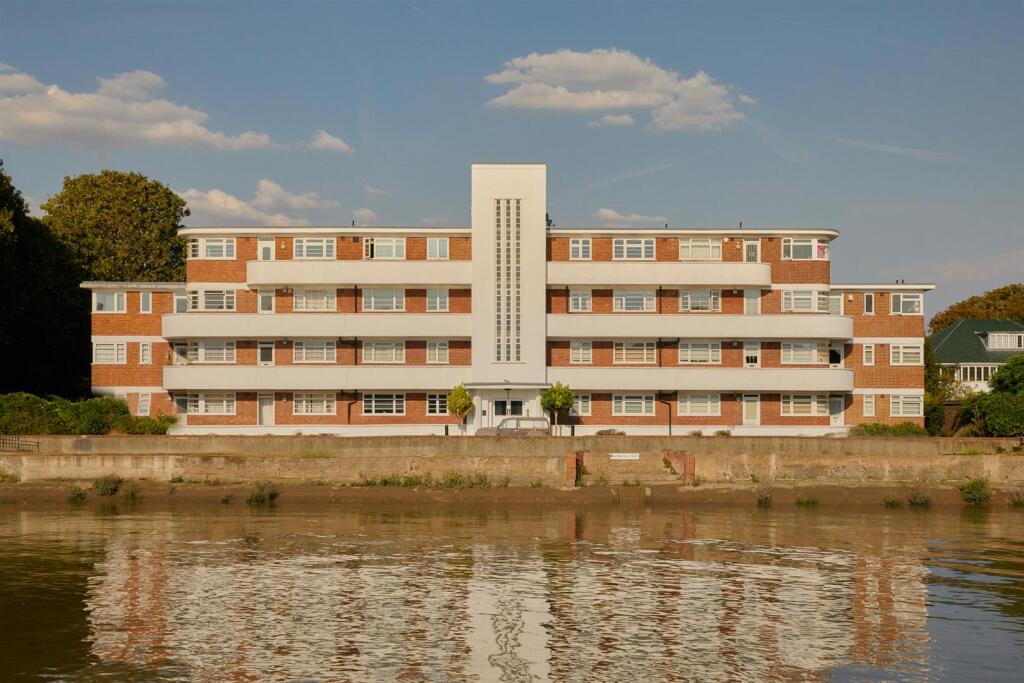 Main image of property: Hartington Road, Chiswick, W4