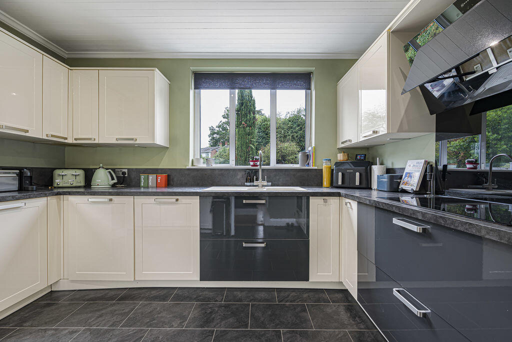 House in Bexley, Bridgen - View 5
