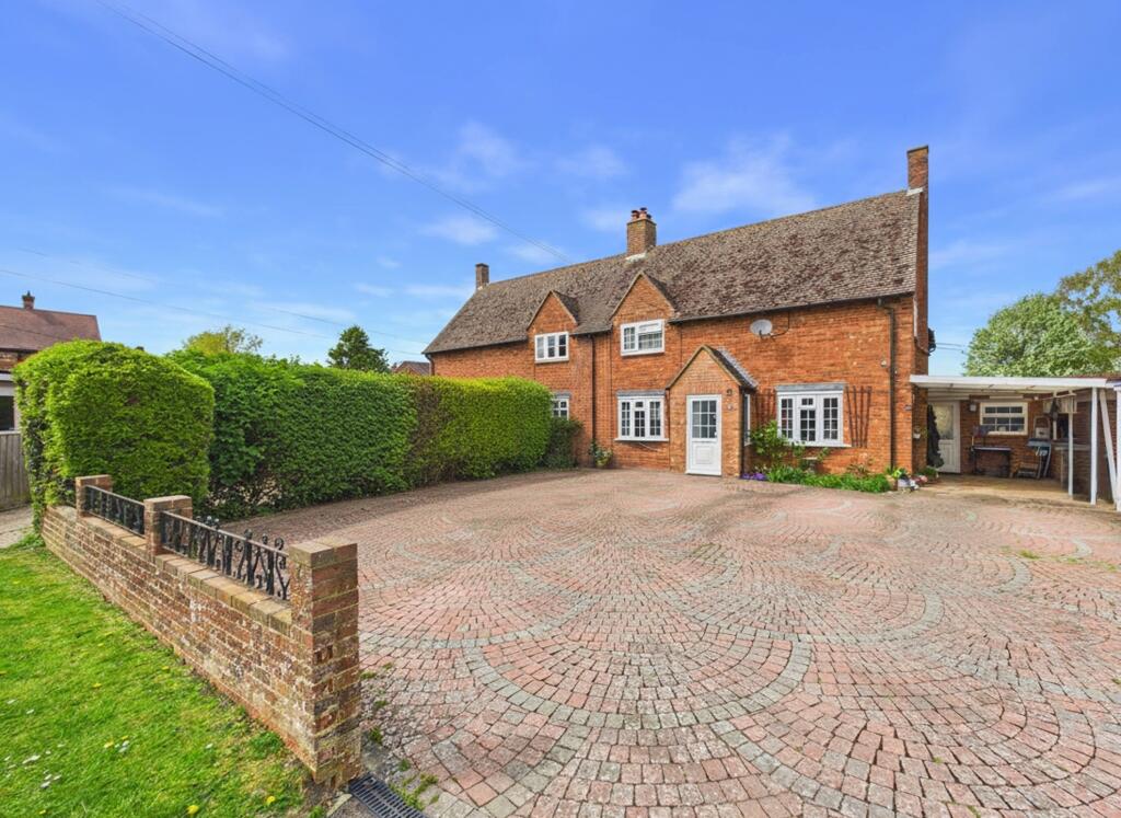Main image of property: Icknield Close, Kingston Blount, Chinnor, Oxfordshire