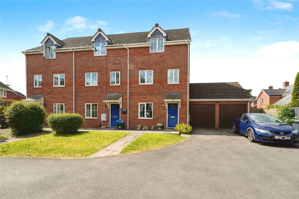 Main image of property: Thatcham Avenue, Kingsway, Gloucester, Gloucestershire, GL2