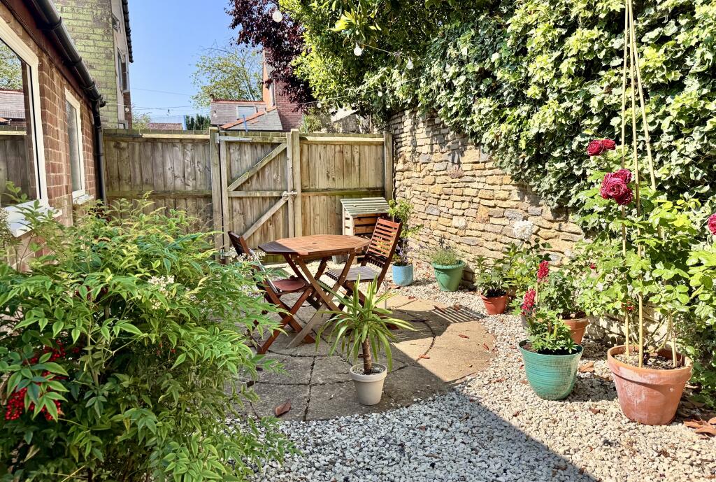 Apartment in South Oxfordshire, Horspath - View 4