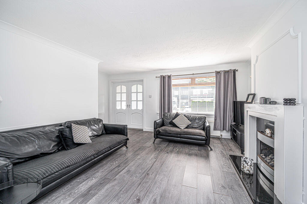 House in Kirkcaldy, Fife - View 3