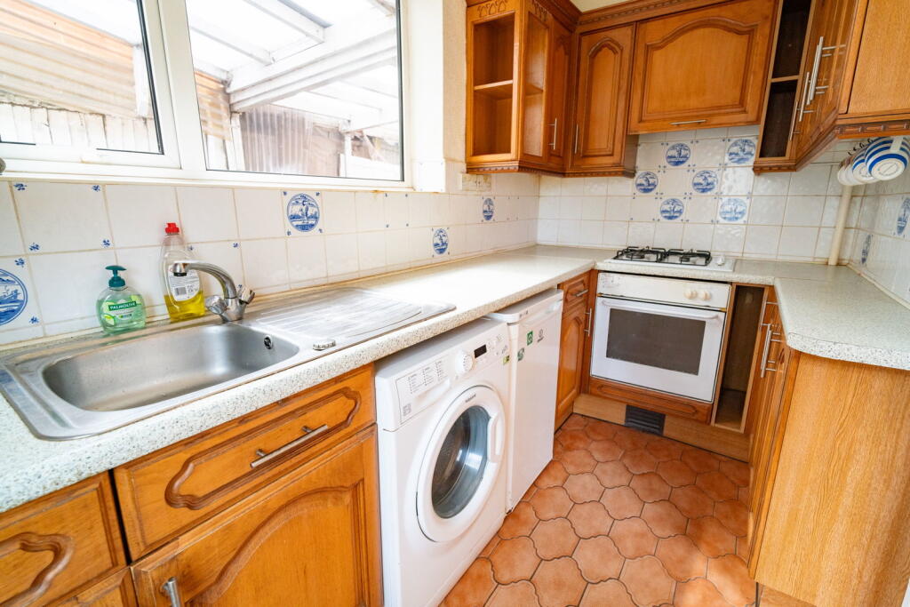 Stratford Road, Shirley, Solihull, B90 4BE - View 6