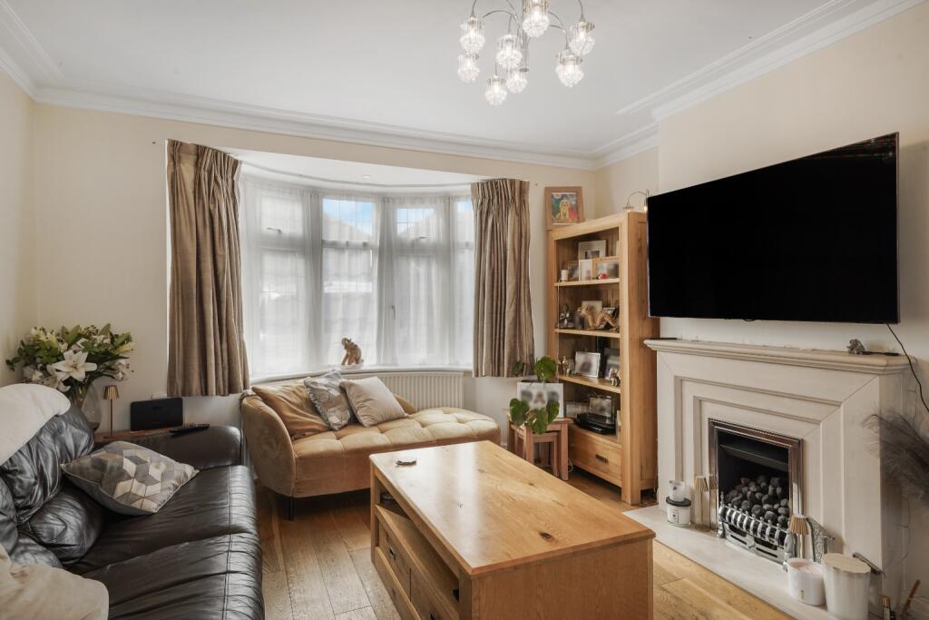 House in Harrow - View 5
