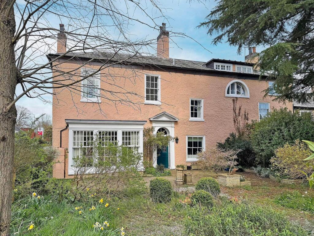 Main image of property: High Street, Tettenhall, WV6