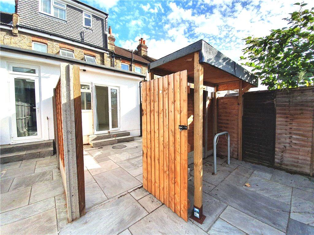 House in London, Broad Green - View 5