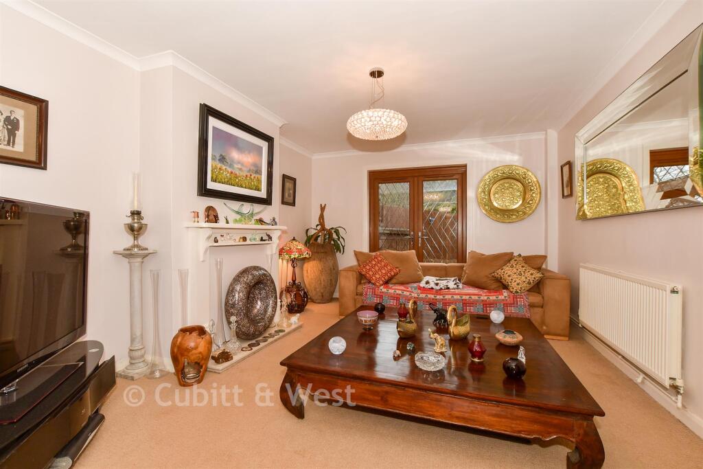 Main image of property: Bethune Road, Horsham, West Sussex