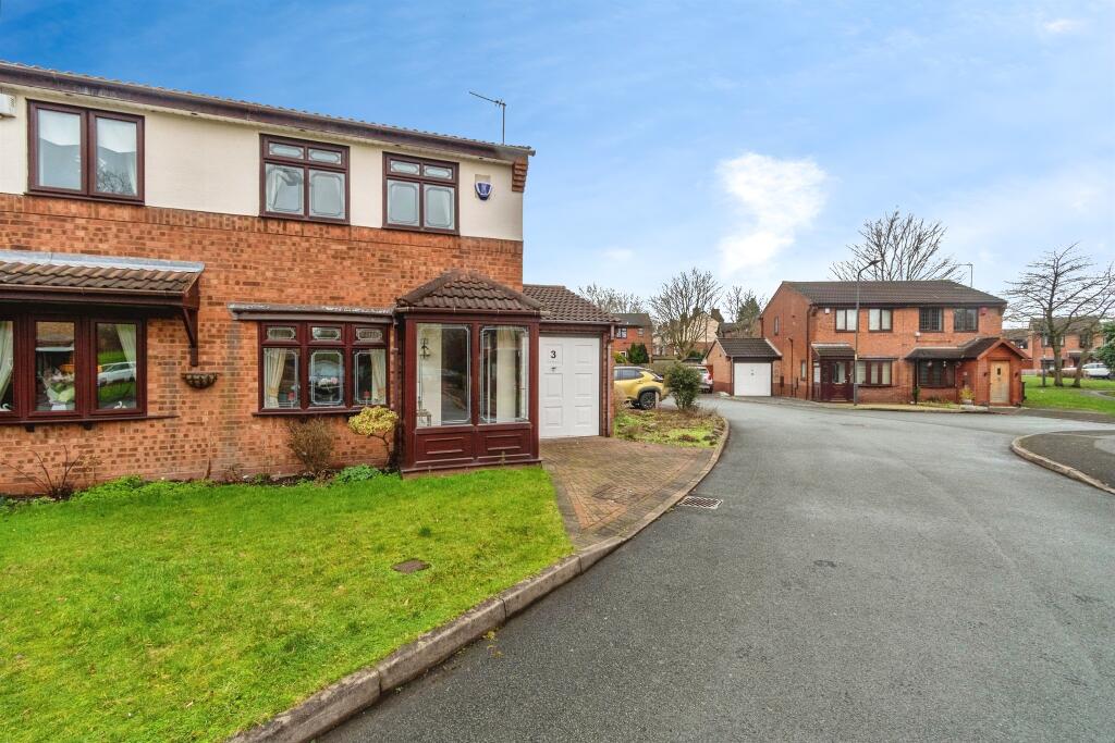 Main image of property: Peel Close, Darlaston, Wednesbury