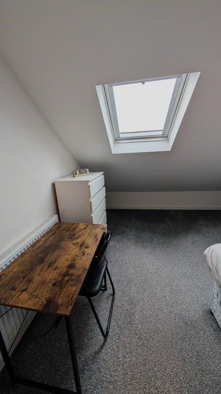 House in Watford - View 5
