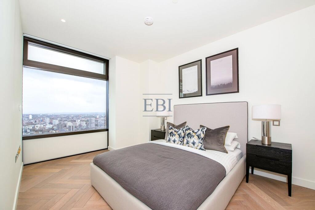 Apartment in London - View 5