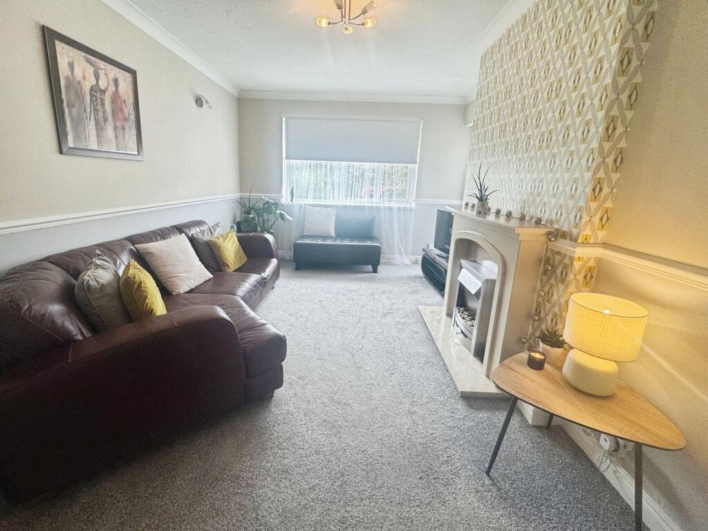 Apartment in Birmingham, West Midlands - View 3
