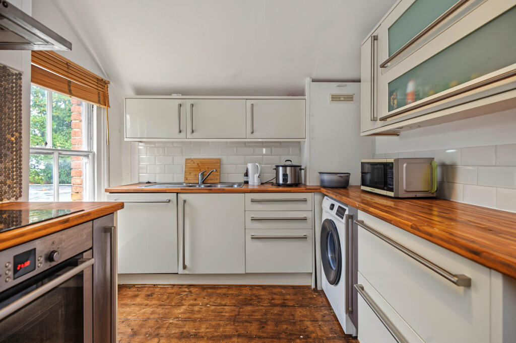 Apartment in Oxford - More