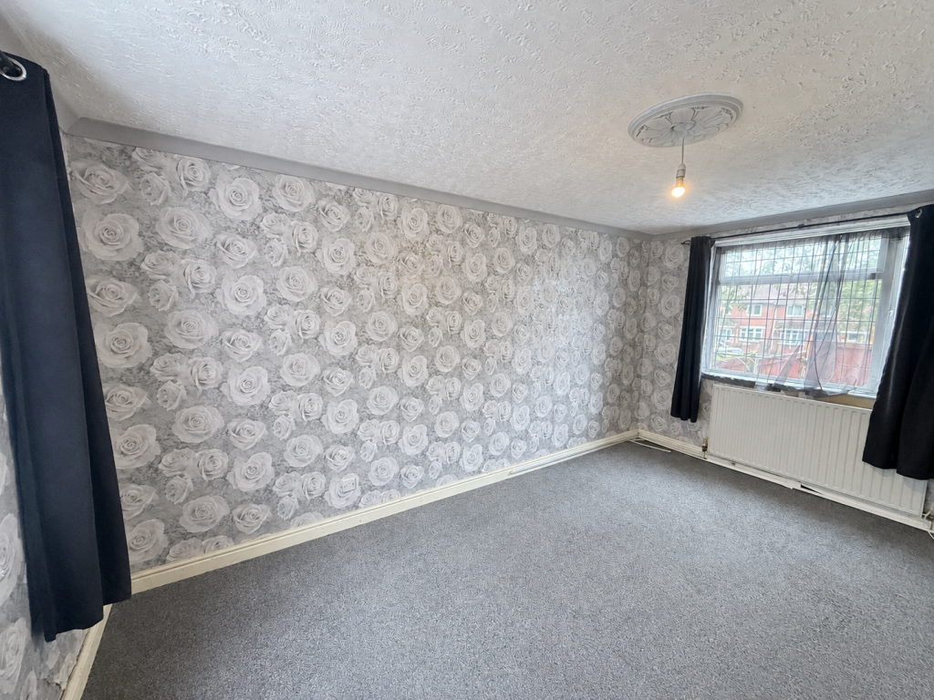 House in Dudley, West Midlands - View 4