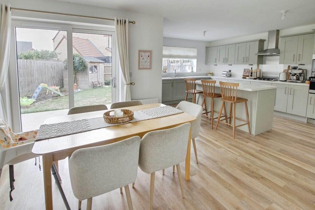 House in Fenland, March - View 4