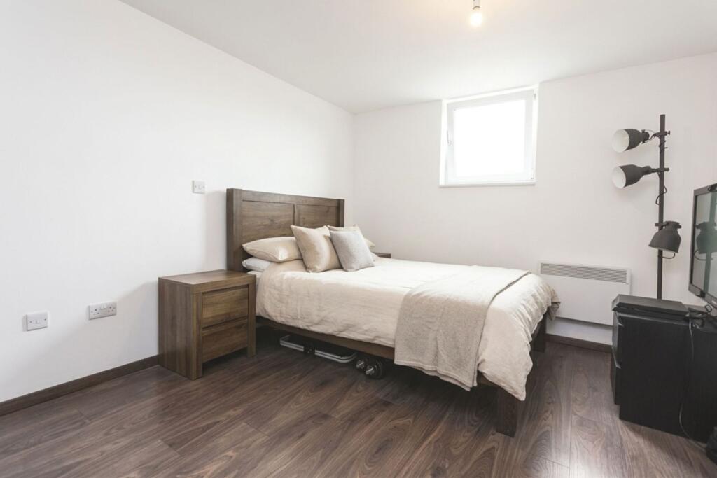 Apartment in Birmingham - More
