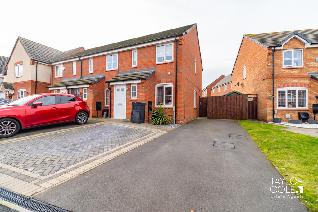 Main image of property: Lillingstone Avenue, Tamworth