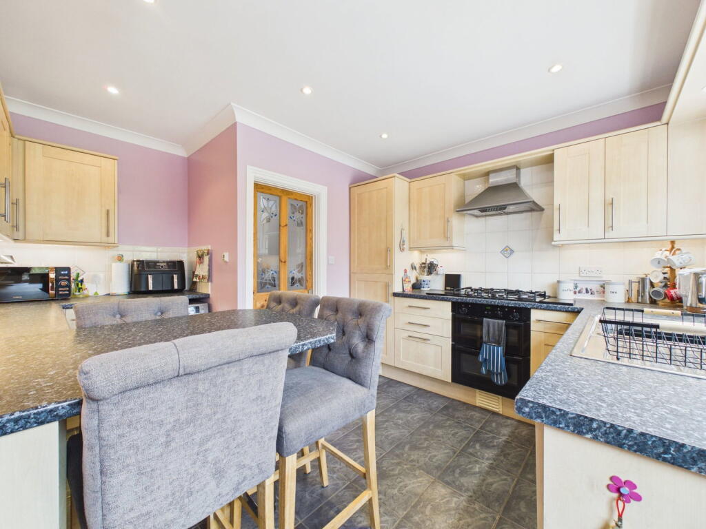 House in Worthing, West Worthing - View 3
