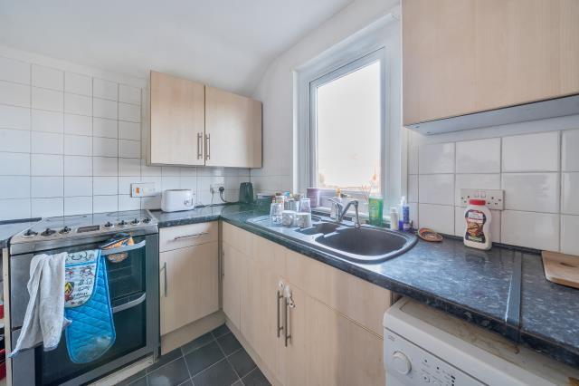 Apartment in Newbury, West Fields, Speenhamland - View 4