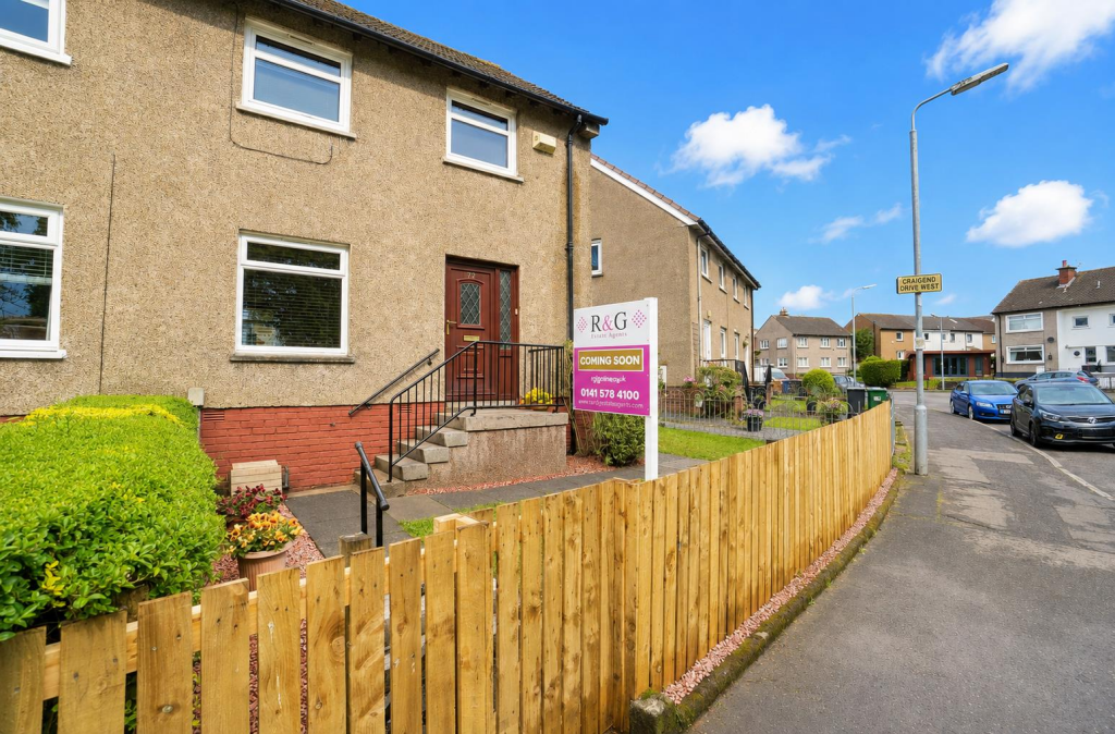 Main image of property: Craigton Gardens, Milngavie