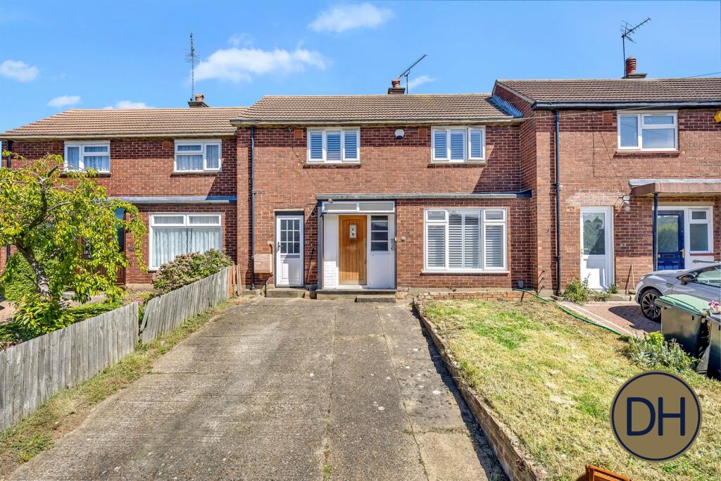 Main image of property: Beaconfield Way, Epping, Essex CM16