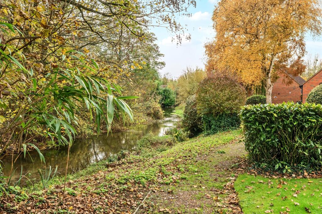 Additional image 16 of The Beeches, Park Street, St. Albans