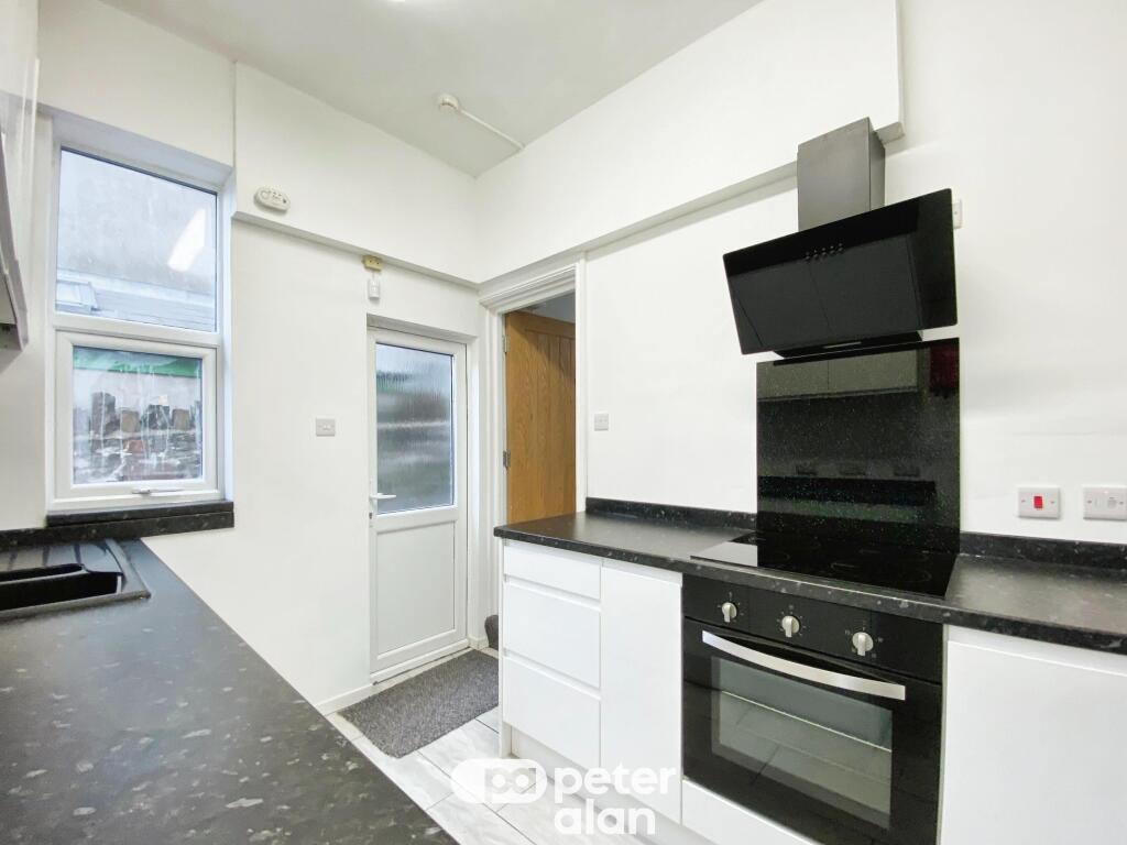 Apartment in Cardiff - View 4
