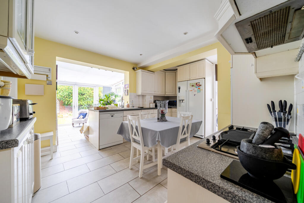 House in Twickenham - View 5