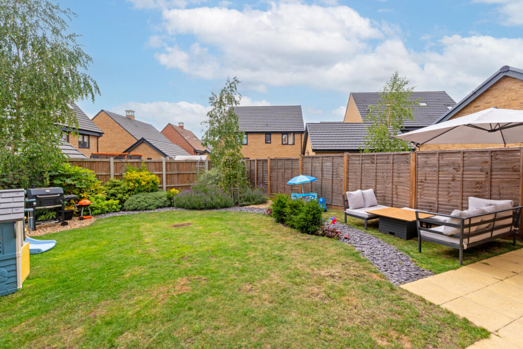Delphian Way, Bishop's Stortford, Hertfordshire, CM23 photo 3