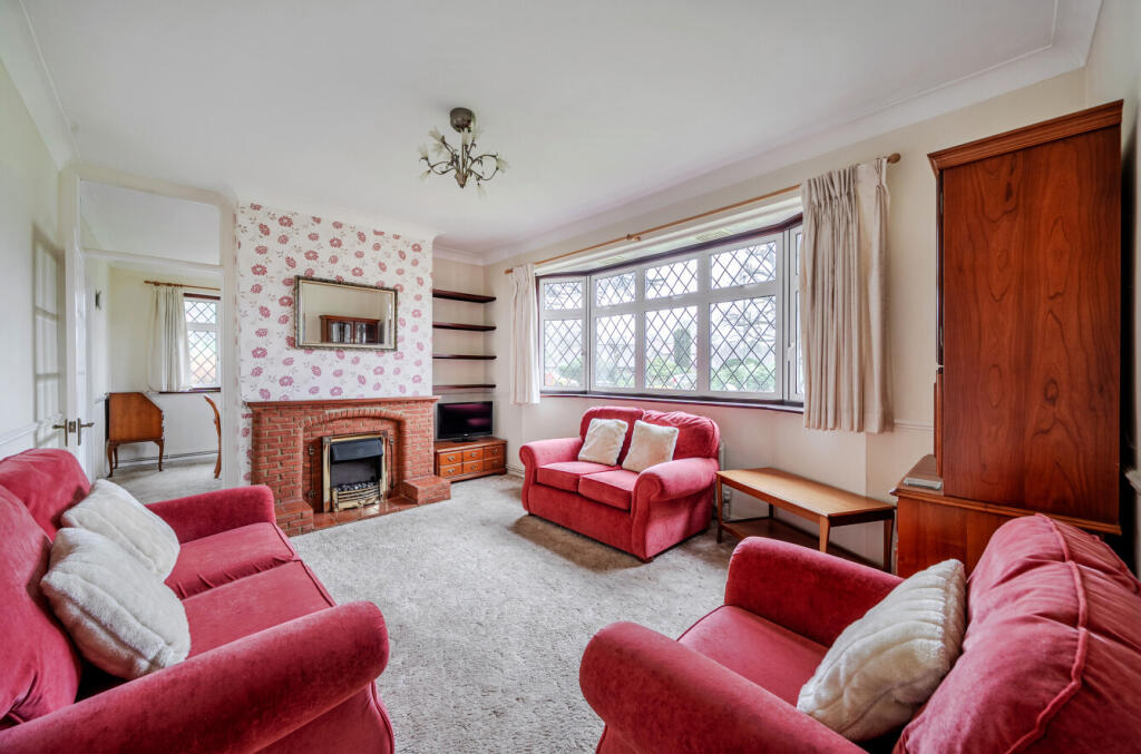 Barnard Close, Chislehurst, Kent, BR7 photo 3