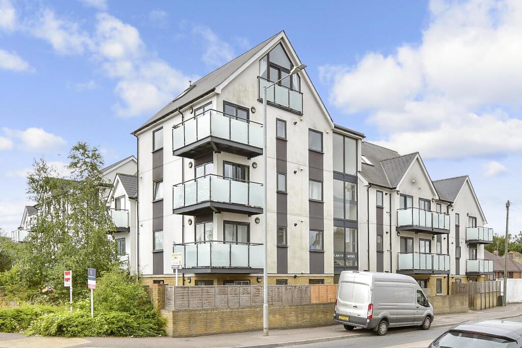 Main image of property: London Road, Sittingbourne, Kent