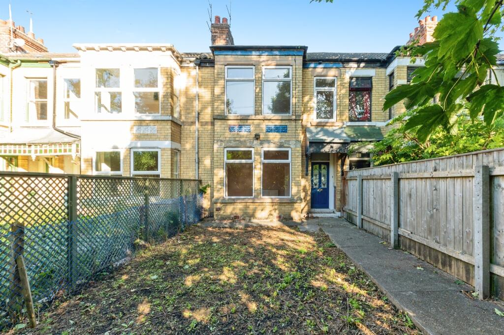 Main image of property: Duesbery Street, Hull