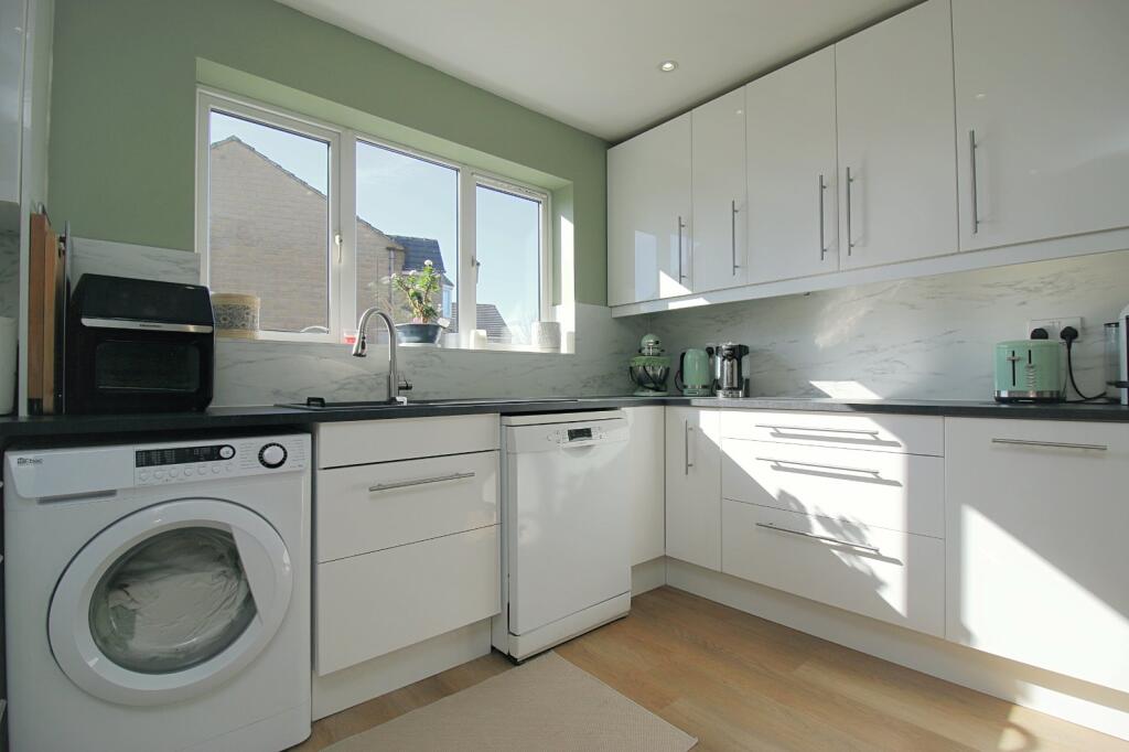 Additional image 6 of Redshank Close, Westwood Park, Bradford, BD6