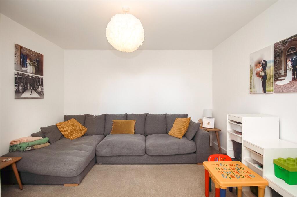 Pridham Place, Bideford, Devon, EX39 photo 4