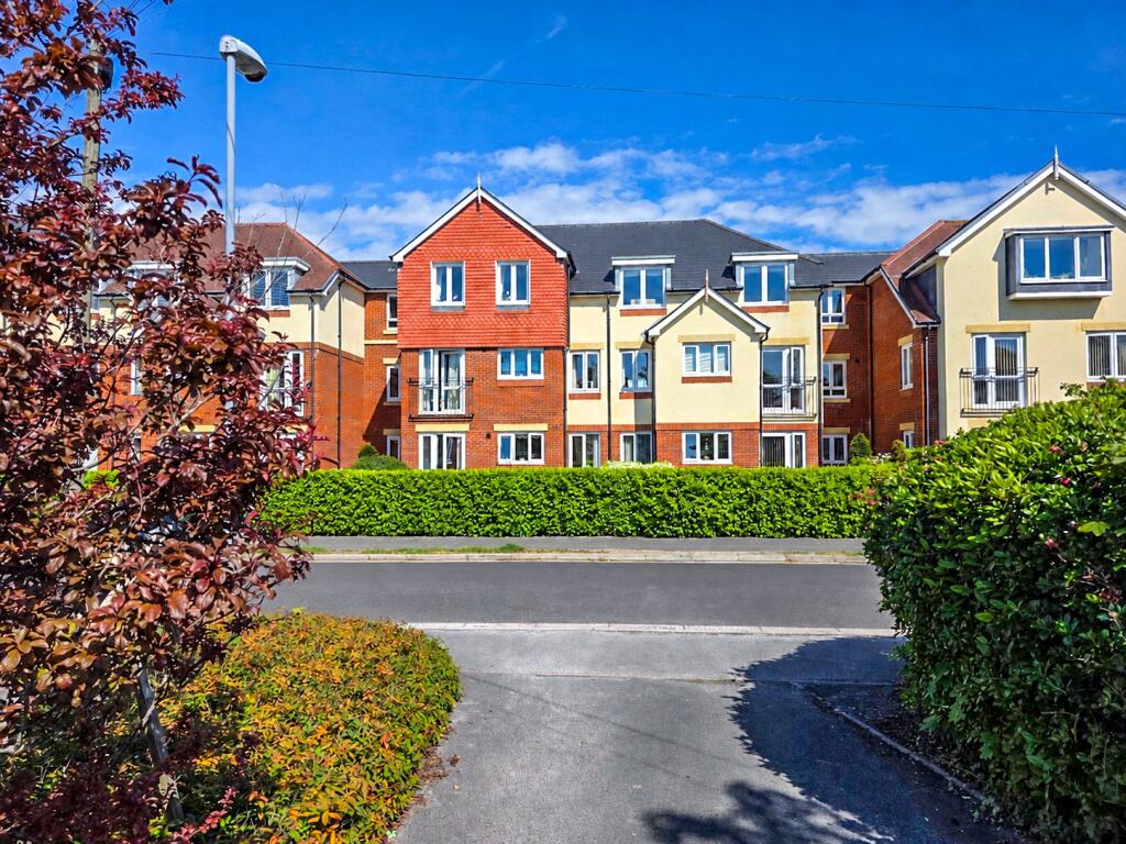 Main image of property: Stuart Road, Highcliffe, Christchurch, Dorset, BH23
