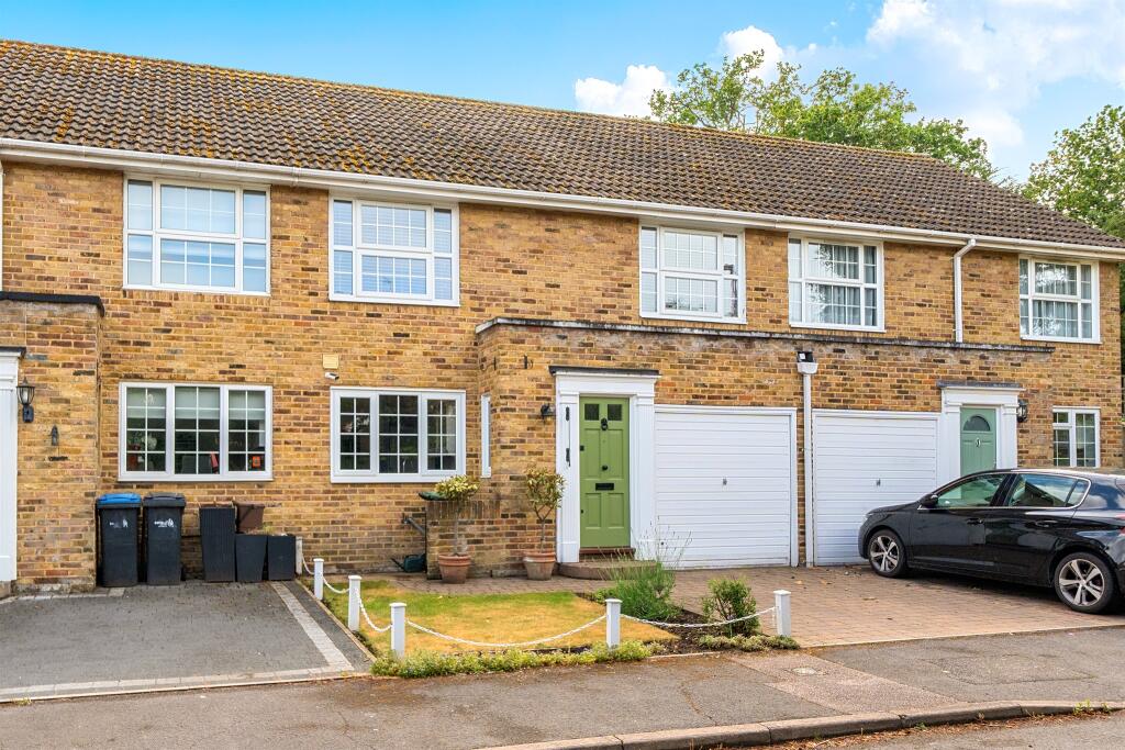 Main image of property: Laura Close, Enfield