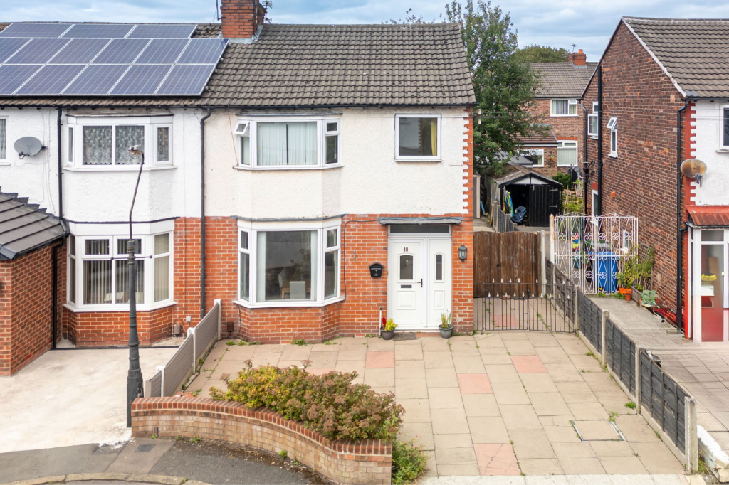 Waverley Avenue, Stretford, Trafford, M32 0UA