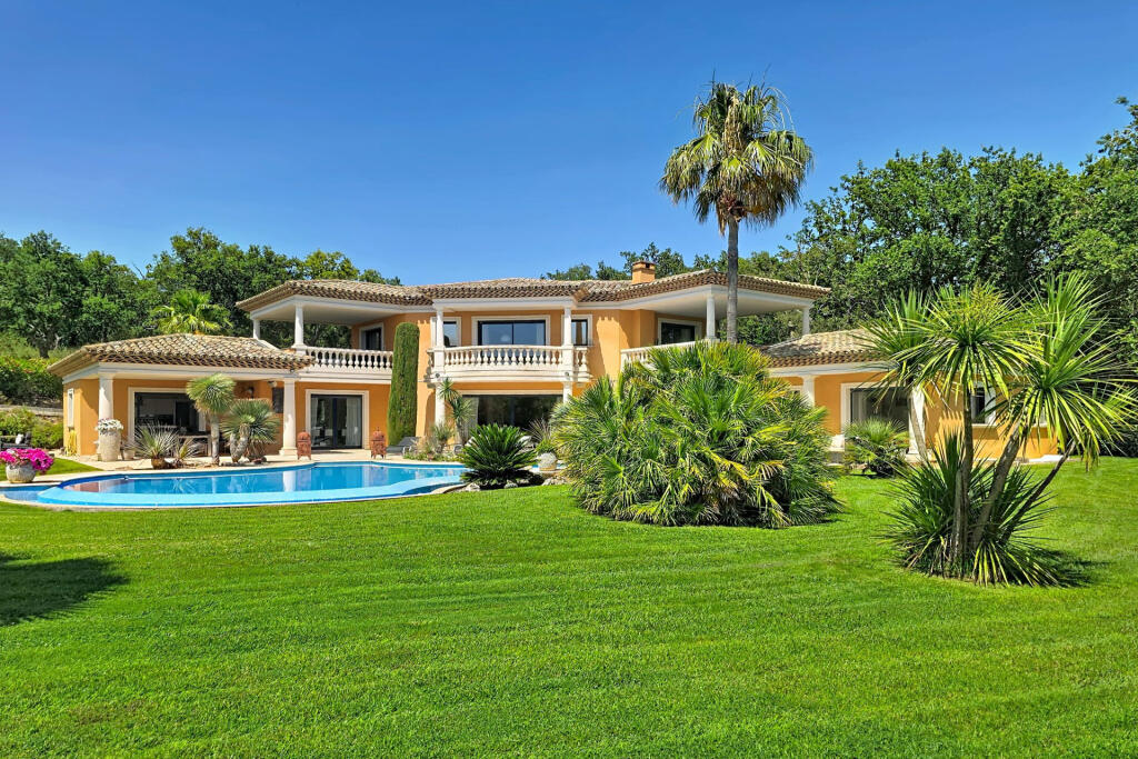 Main image of property: Provence-Alps-Cote d`Azur, Var, Grimaud