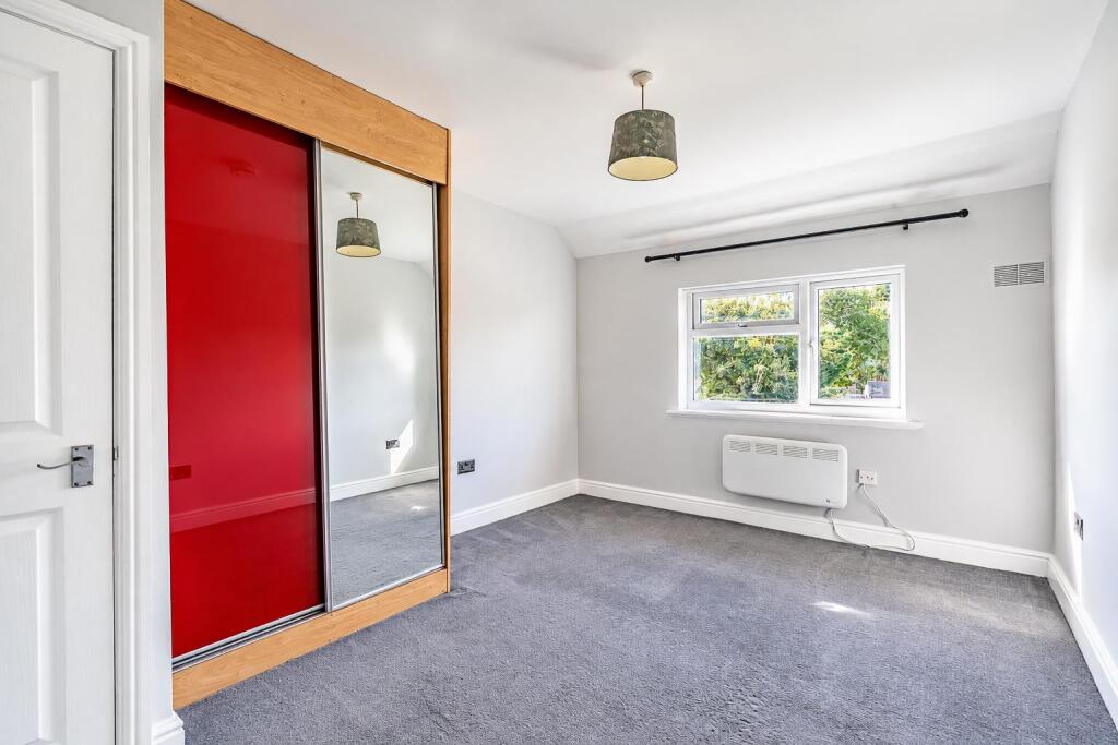 Apartment in York - View 5