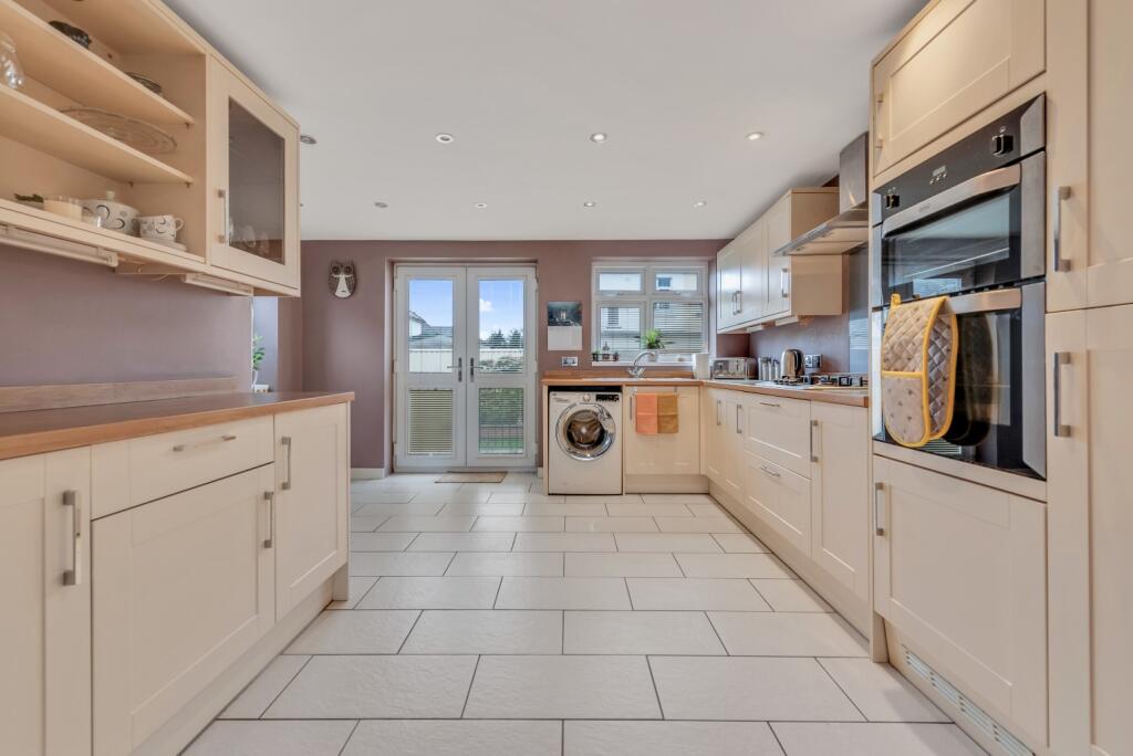 Ty Fry Gardens, Rumney, Cardiff, CF3 3NP photo 2