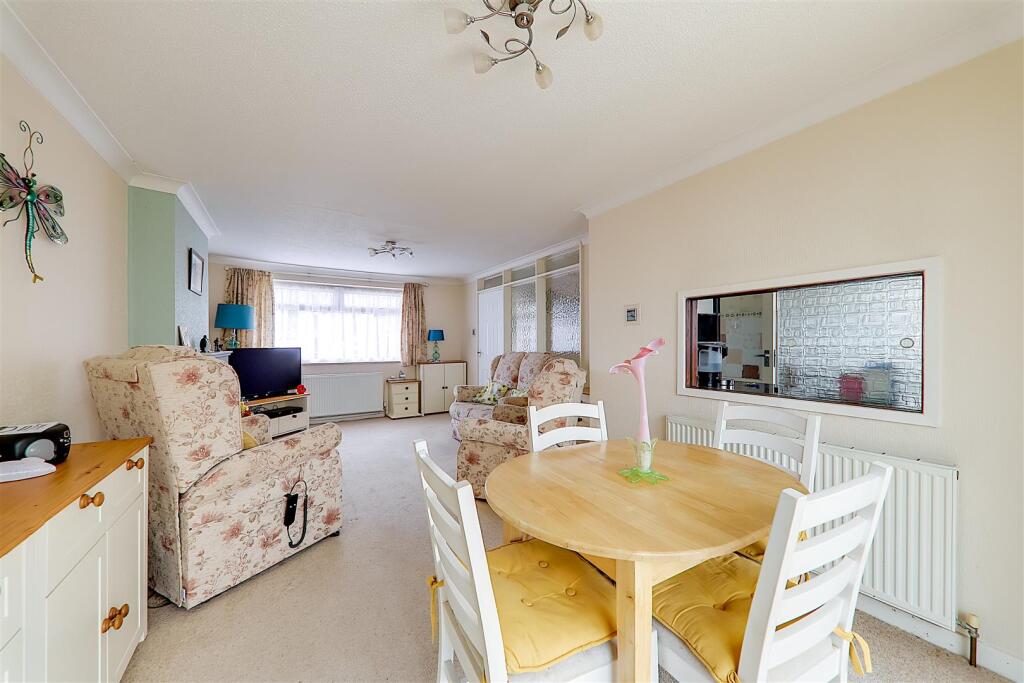 House in Brighton - View 4