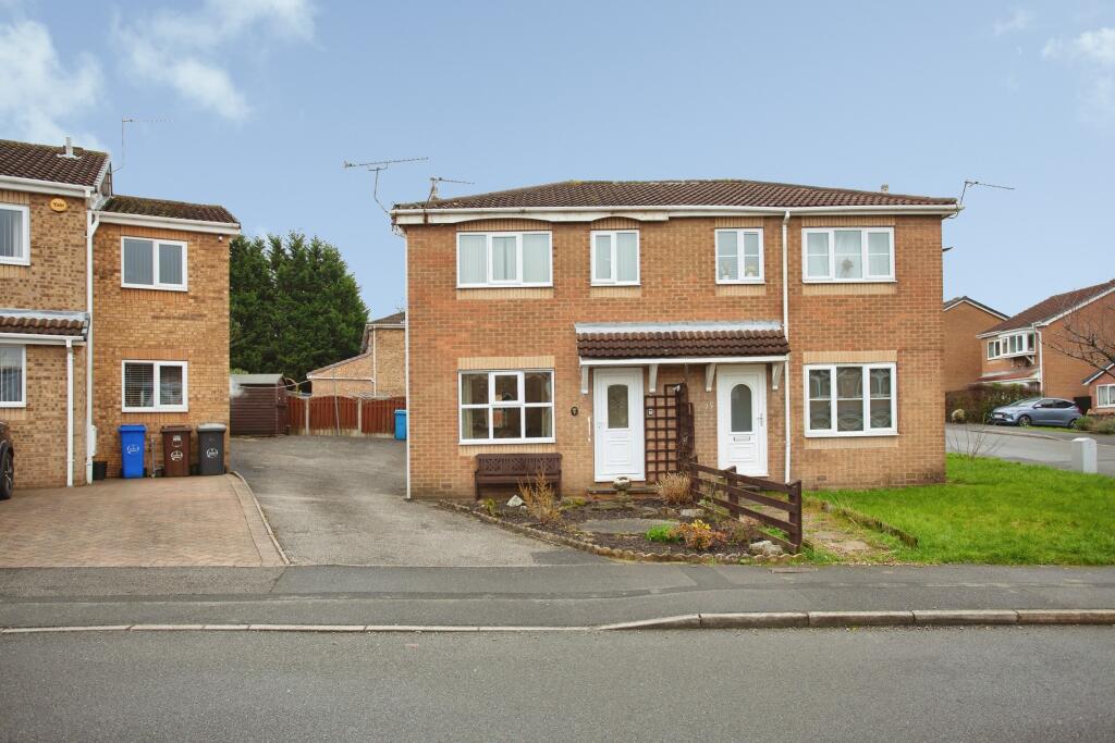 Main image of property: Sundew Gardens, Sheffield, S35