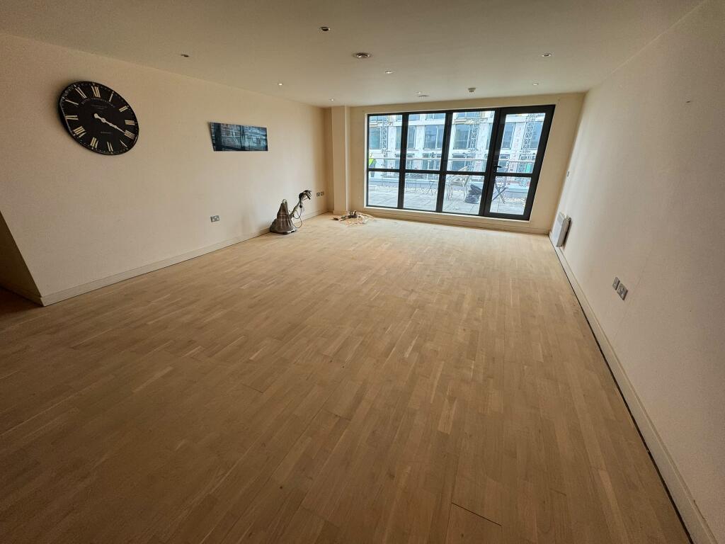 Main image of property: The Reach, 39 Leeds Street, L3