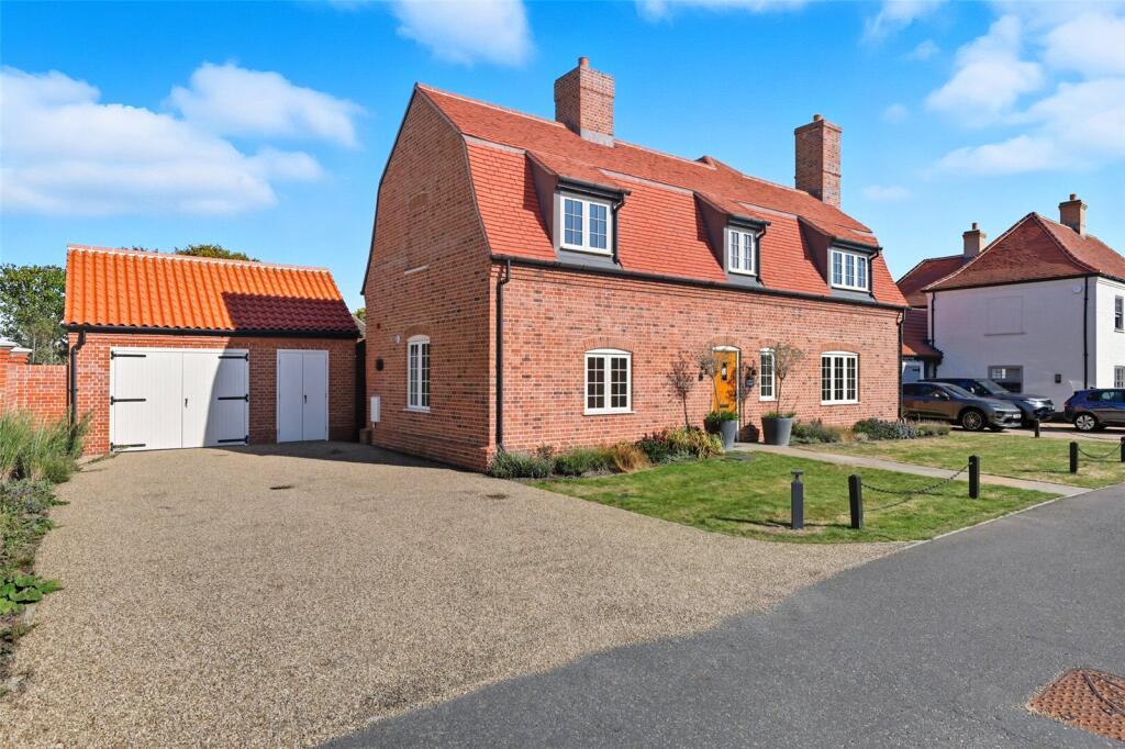 Main image of property: London Road, Great Horkesley, Colchester, CO6