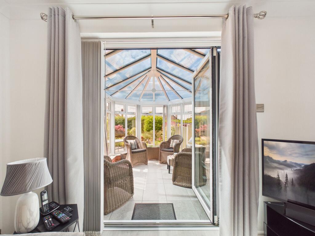 House in Nottingham, Redhill - More