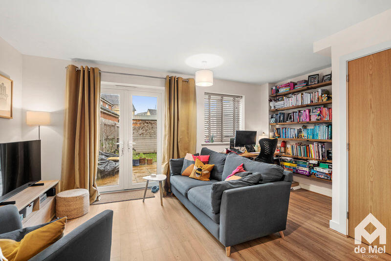 Plough Square, Bishops Cleeve, Cheltenham, Gloucestershire, GL52 photo 4