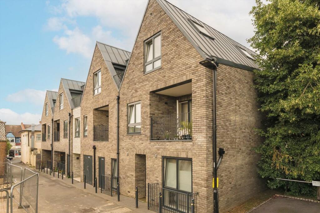 Main image of property: Factory Yard, Hanwell