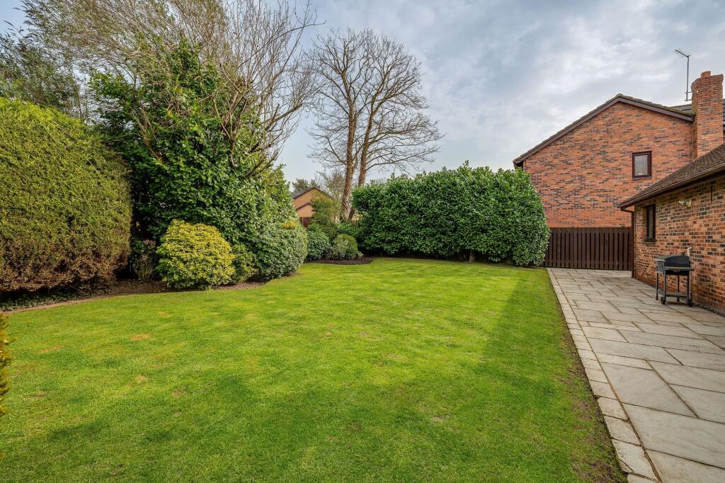 Gleggs Close, Great Boughton, CH3 photo 2