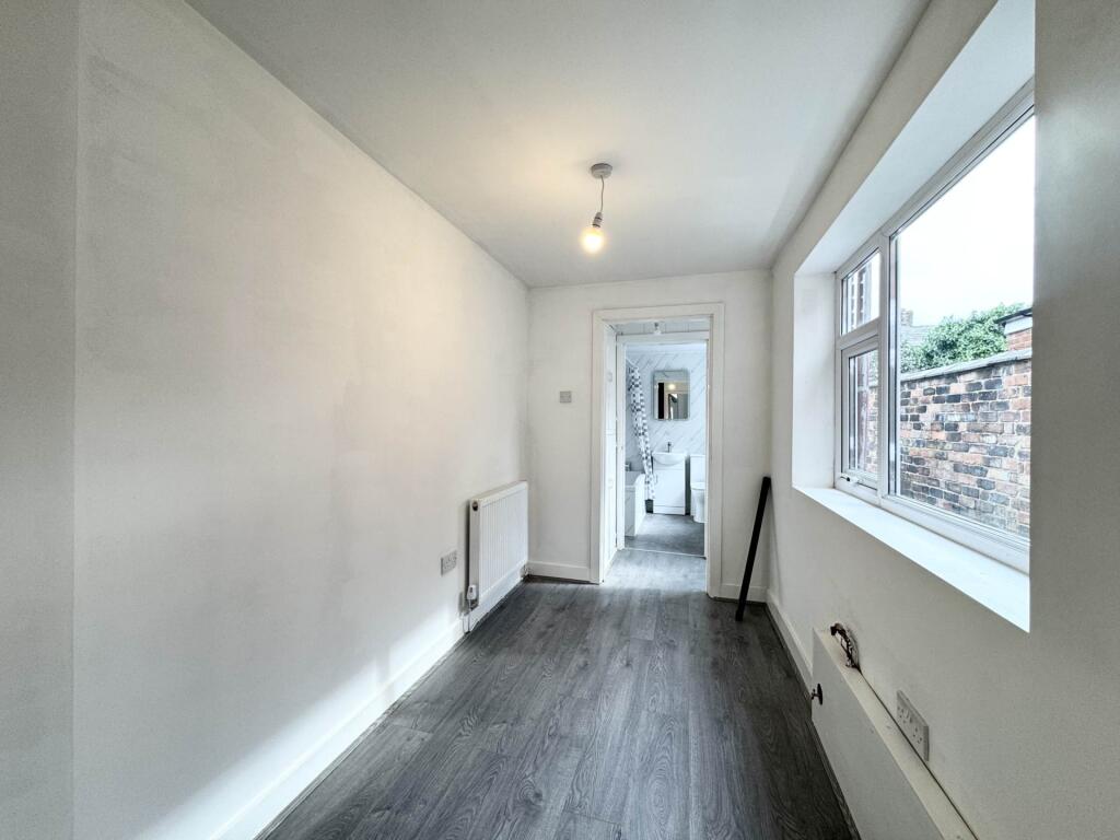 House in St Helens, Liverpool City Region - View 5