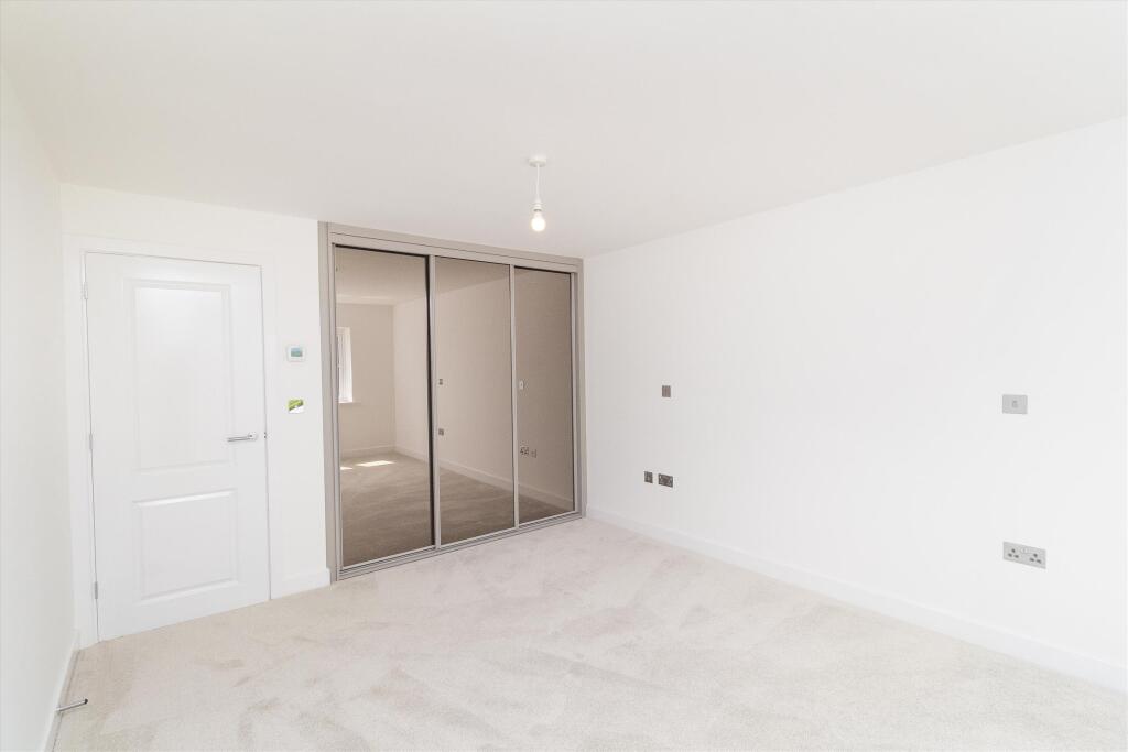 House in Lancaster, Four Lane Ends, Ellel - More